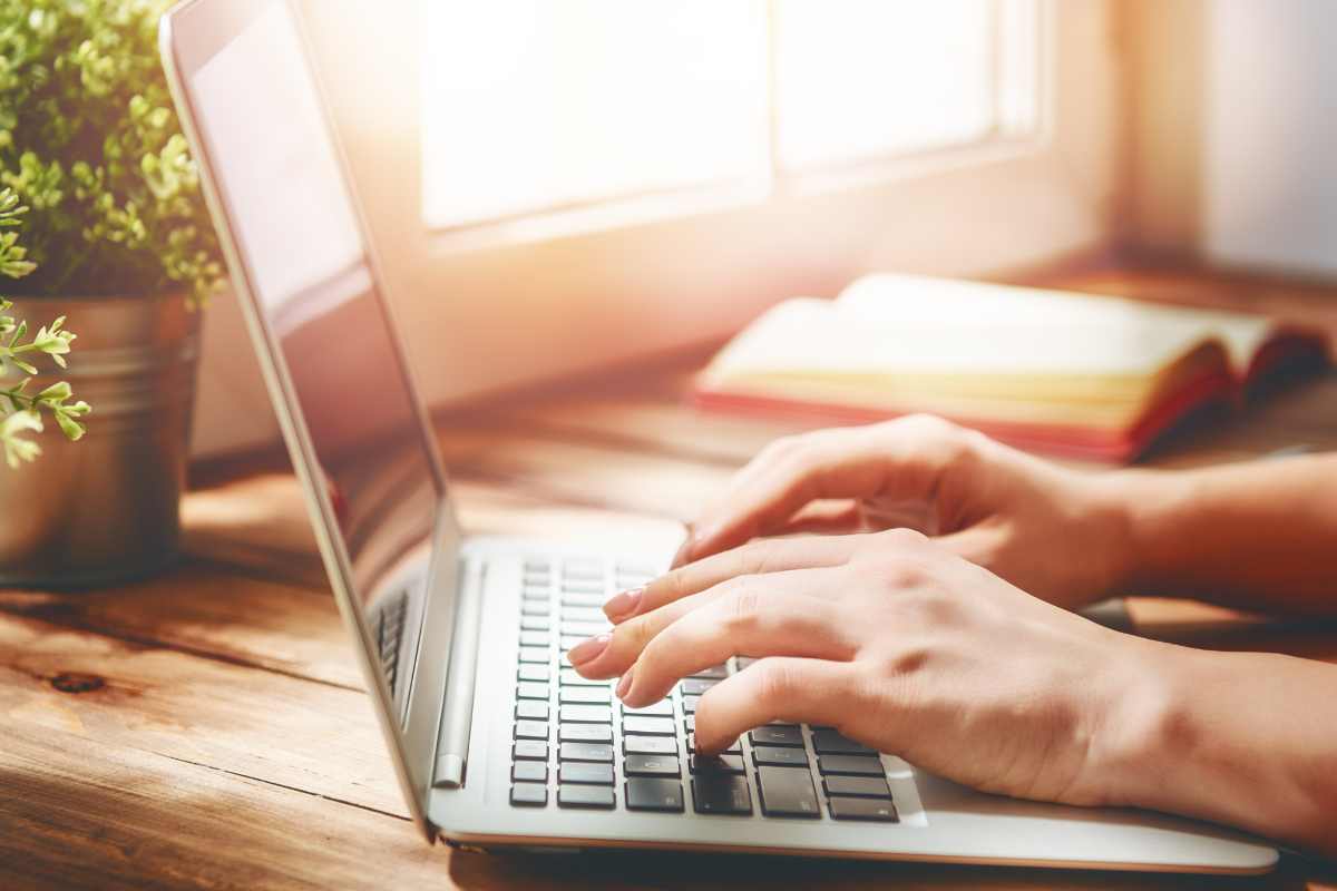 Navigo in Internet a casa senza spendere un euro: il metodo (legale) che funziona davvero